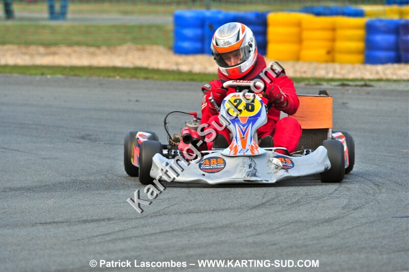 31102010-merignac-Lascombes (1114).JPG